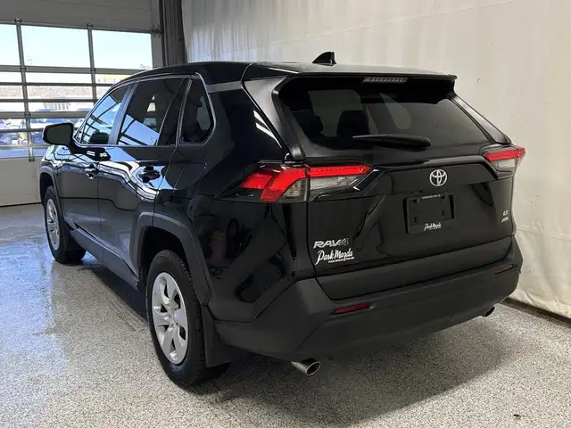 2024 Toyota RAV4 LE AWD - Backup Camera, Heated Front Seats, Blu - Photo 6