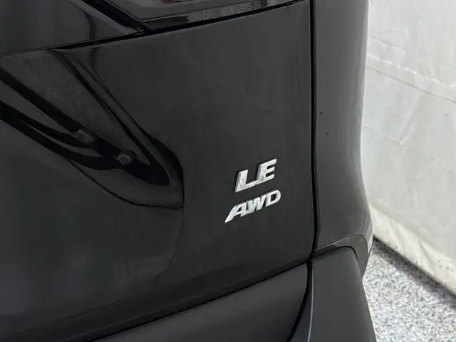 2024 Toyota RAV4 LE AWD - Backup Camera, Heated Front Seats, Blu - Photo 7