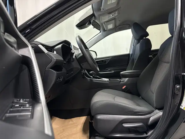 2024 Toyota RAV4 LE AWD - Backup Camera, Heated Front Seats, Blu - Photo 10