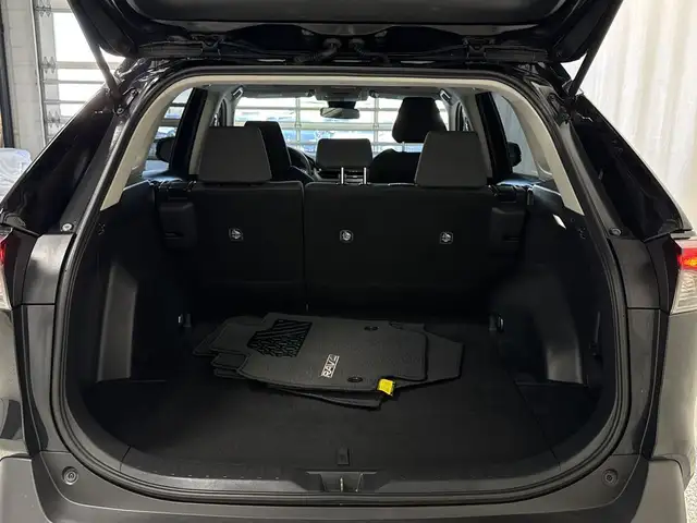 2024 Toyota RAV4 LE AWD - Backup Camera, Heated Front Seats, Blu - Photo 20