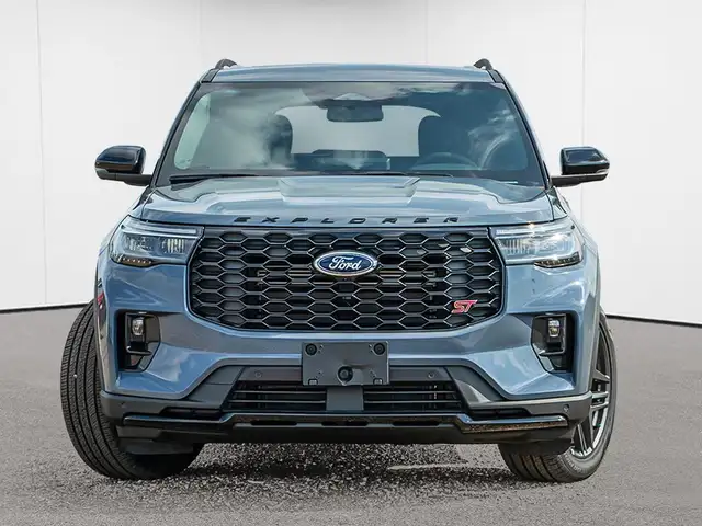 2026 Ford Explorer ST - Photo 3