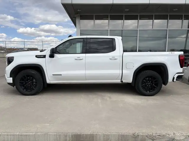 2025 GMC Sierra 1500 Elevation - Photo 2