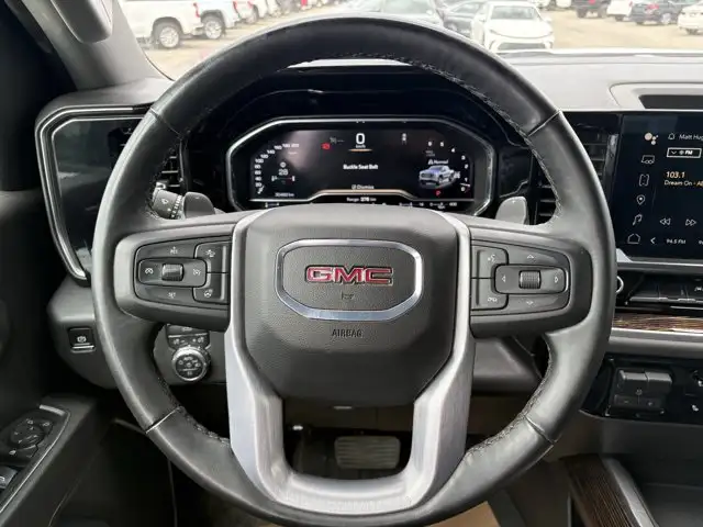 2025 GMC Sierra 1500 Elevation - Photo 13