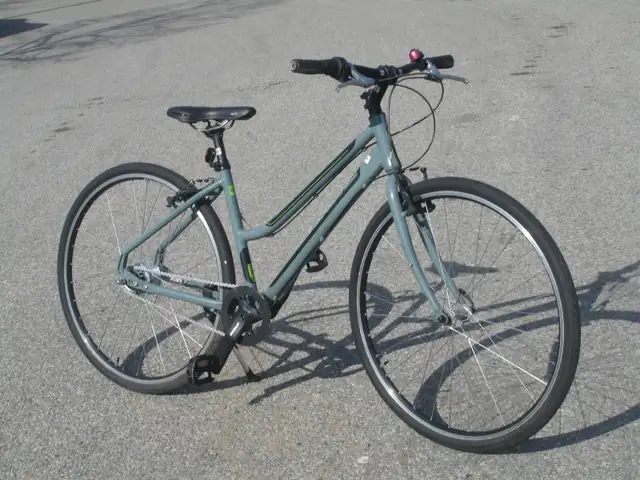 SELLING TODAY HIS & HERS ALL ALUMINUM HYBRID MEC BRAND BIKES!