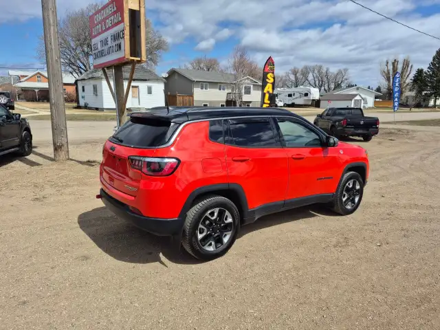 2018 Jeep Compass - Photo 2