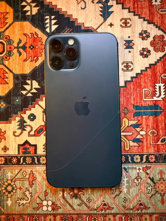 iPhone 12 Pro Max 128GB - Pacific Blue | $380 - Photo 3