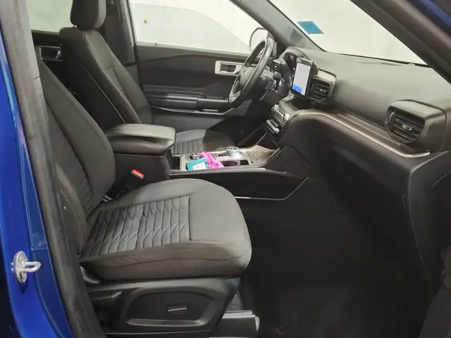 2020 Ford Explorer XLT 4WD 300A - Photo 11