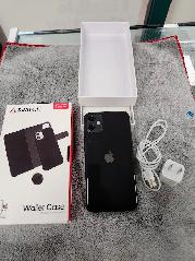 iPhone 11 64gb Black 90% 3 Months WarrantyW/ChargerW/ Cas