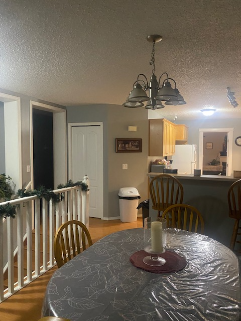 Furnished room for Rent. $650 mth. No D.D required. 780-742-9914 - Photo 8