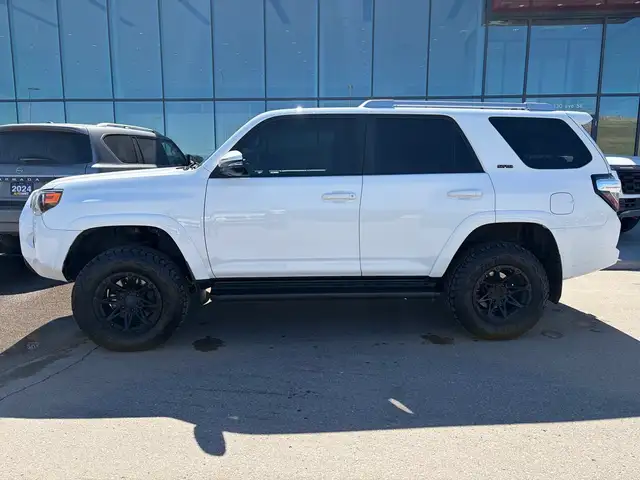 2018 Toyota 4Runner SR5 4WD • One Owner - Photo 3