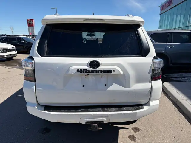 2018 Toyota 4Runner SR5 4WD • One Owner - Photo 5