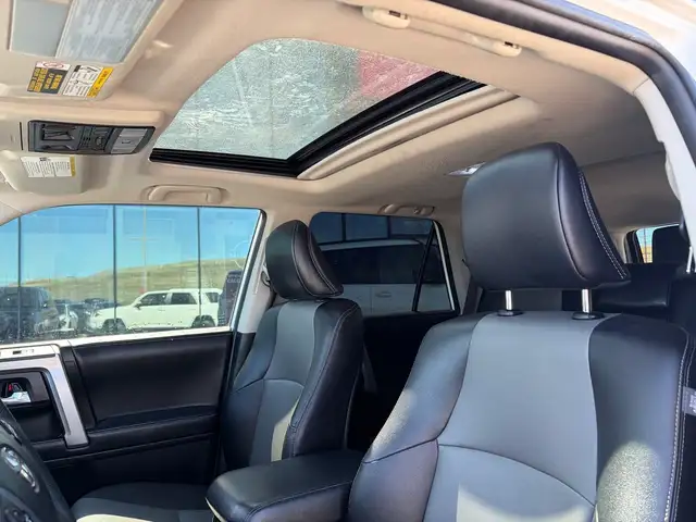 2018 Toyota 4Runner SR5 4WD • One Owner - Photo 12