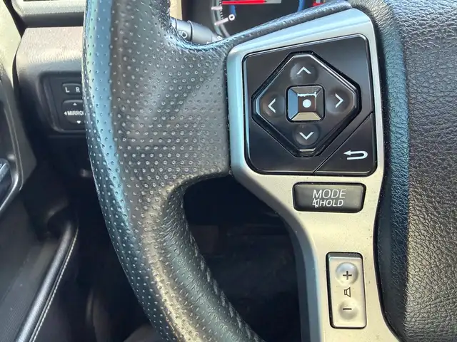 2018 Toyota 4Runner SR5 4WD • One Owner - Photo 15