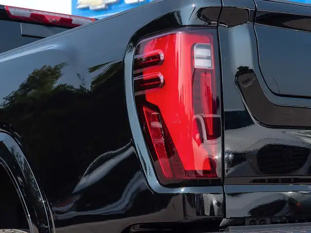2026 GMC Sierra 2500 HD DENALI - Photo 9