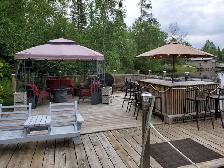 LAKEFRONT COTTAGE