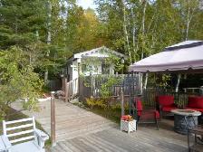 LAKEFRONT COTTAGE - Photo 2