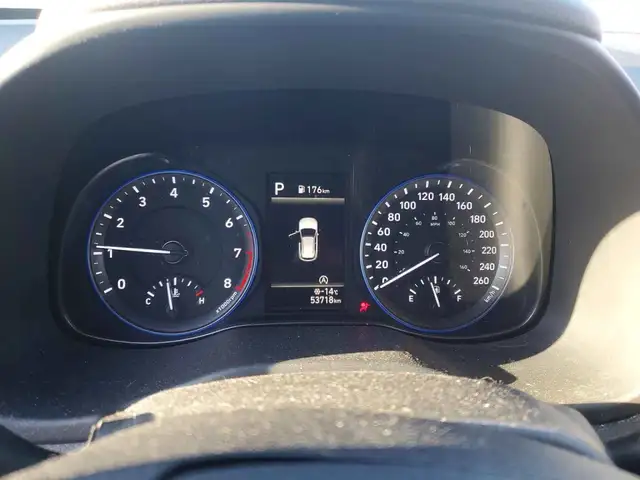 2022 Hyundai Kona Essential - Photo 9