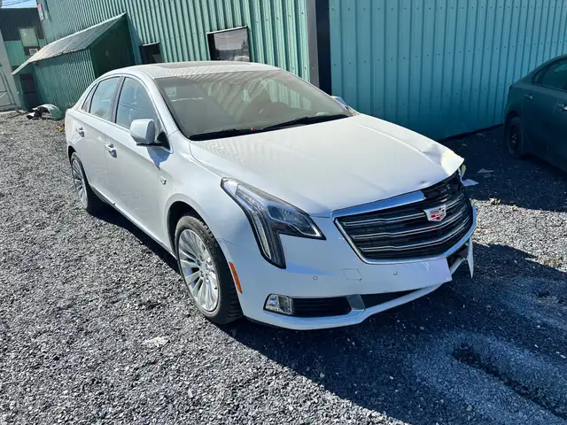 2018 Cadillac XTS Premium Luxury - Photo 3