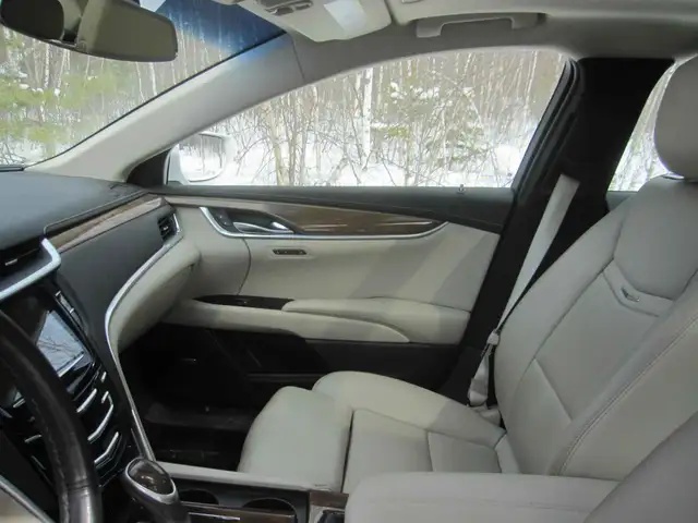 2018 Cadillac XTS Premium Luxury - Photo 8