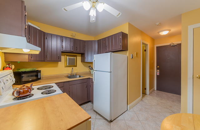 Fully-Furnished Weekly, Monthly Accommodations - Photo 2