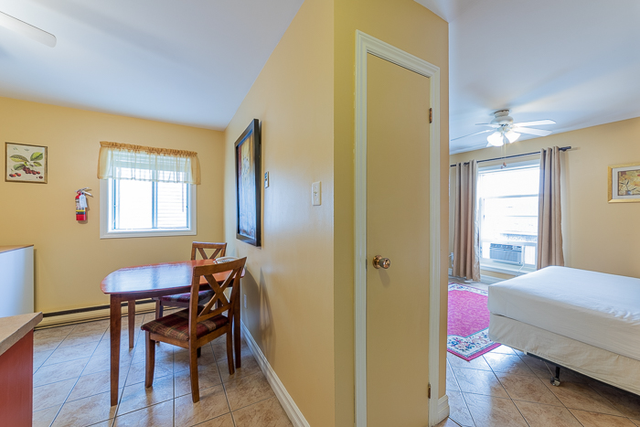 Fully-Furnished Weekly, Monthly Accommodations - Photo 4