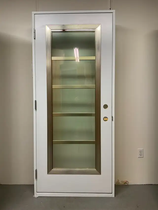 1406PA Porte d’acier 34″D Blanc Moulure inox verre screen 23×65 - Photo 2