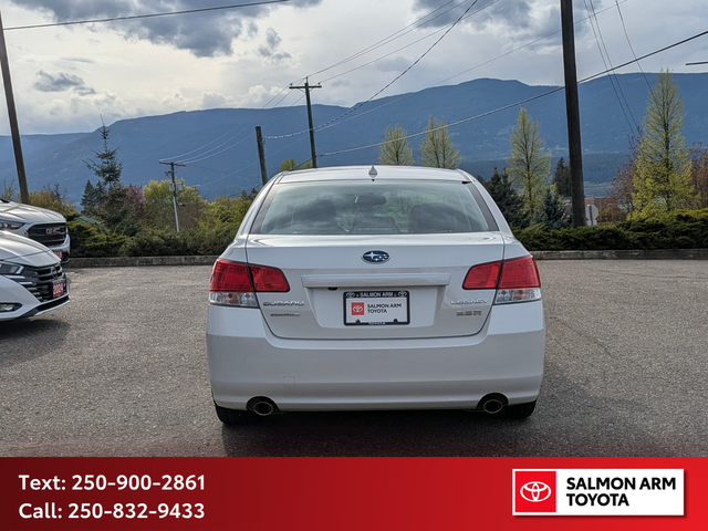 2014 Subaru Legacy - Photo 5