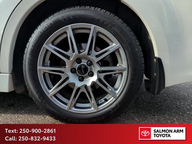 2014 Subaru Legacy - Photo 6