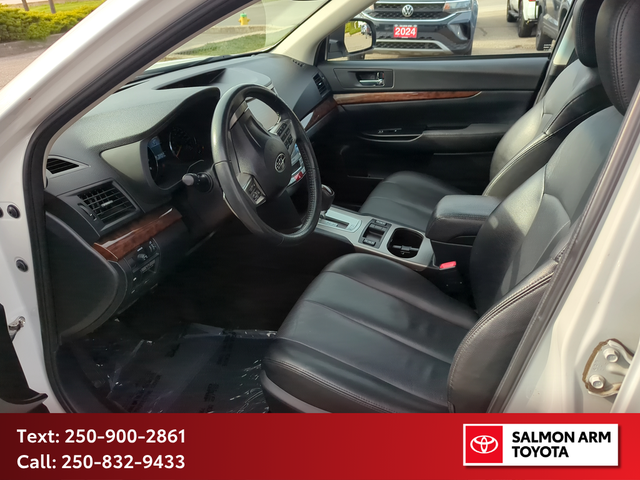 2014 Subaru Legacy - Photo 12