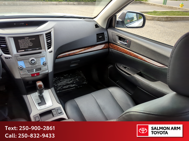 2014 Subaru Legacy - Photo 24