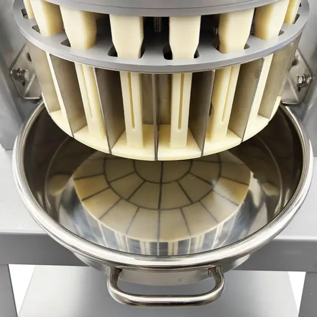 36PCS Commercial Vertical Silver Manual Dough Divider 057047 - Photo 7