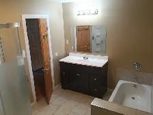 3 bedroom spacious apartment heated - Photo 9