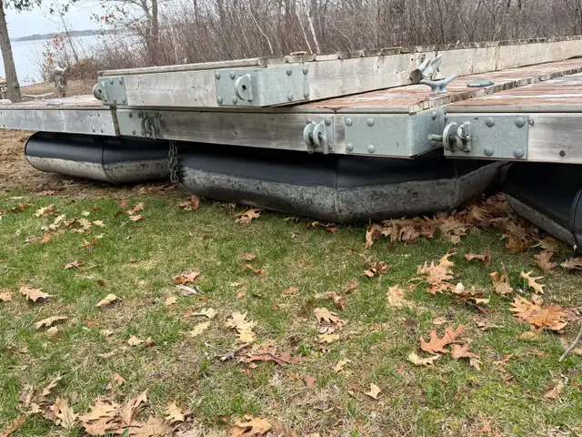 Floating  Dock - Photo 3