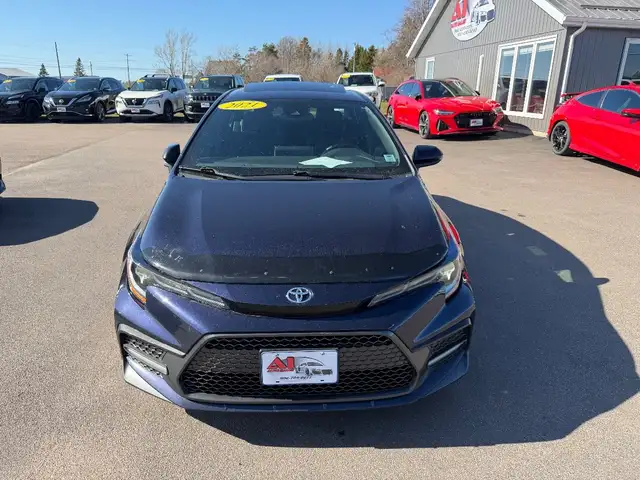 2021 Toyota Corolla - Photo 2