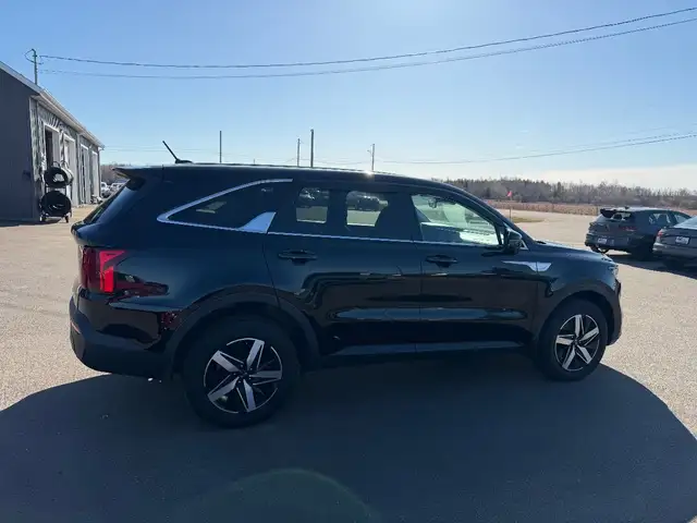 2021 Kia Sorento - Photo 8