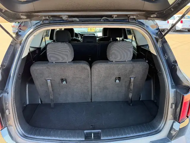 2021 Kia Sorento - Photo 9