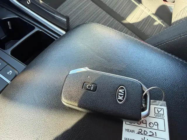 2021 Kia Sorento - Photo 28