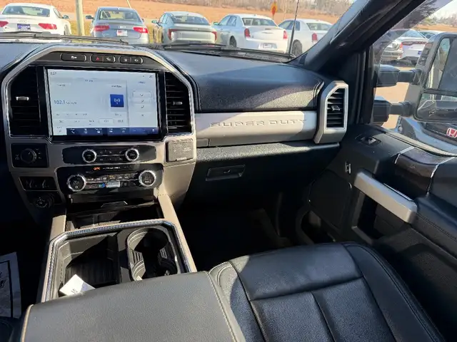 2022 Ford SUPER DUTY F-250 - Photo 17