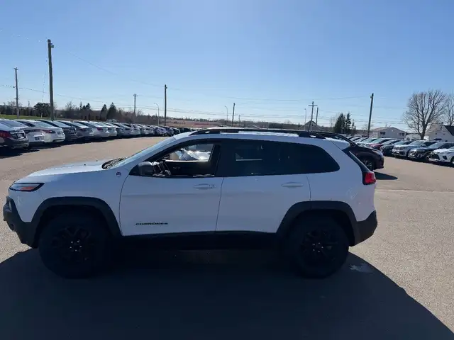 2017 Jeep Cherokee - Photo 7