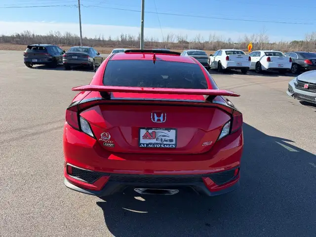 2018 Honda CIVIC - Photo 5
