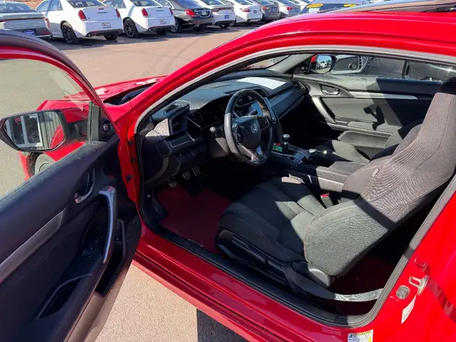 2018 Honda CIVIC - Photo 10