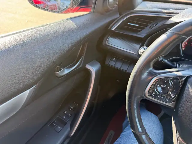 2018 Honda CIVIC - Photo 13