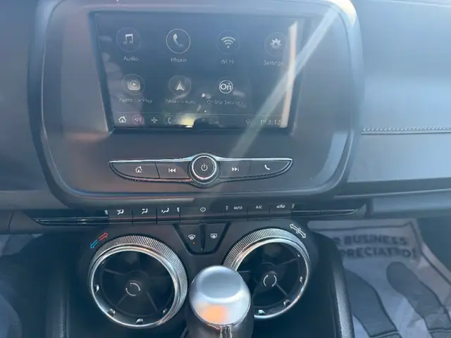 2019 Chevrolet CAMARO - Photo 15