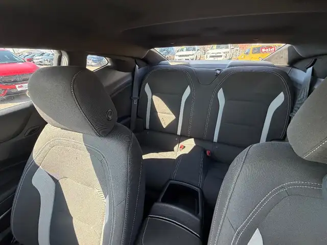 2019 Chevrolet CAMARO - Photo 22