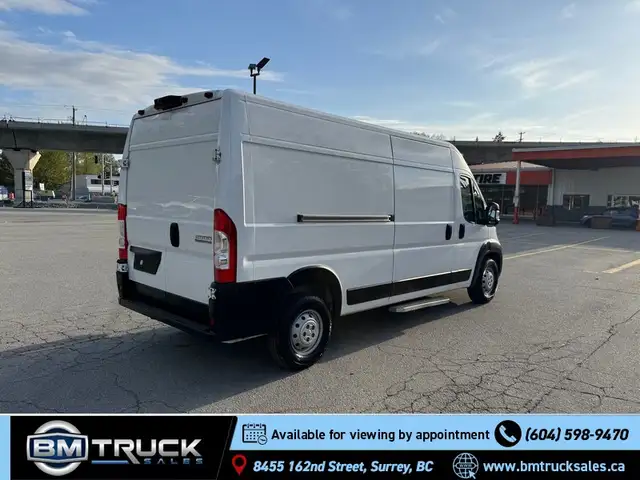 2023 Ram Promaster 2500 Cargo / High Roof / Shelving / Divider - Photo 9