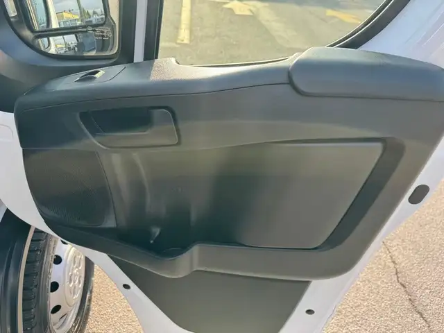 2023 Ram Promaster 2500 Cargo / High Roof / Shelving / Divider - Photo 19