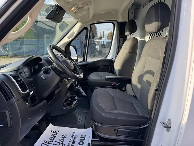 2023 Ram Promaster 2500 Cargo / High Roof / Shelving / Divider - Photo 20