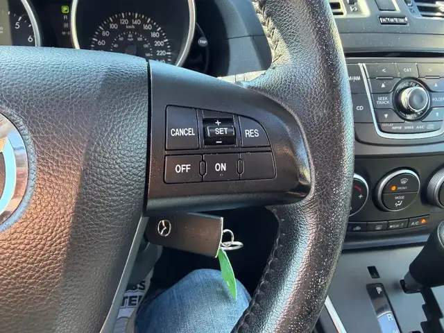 2017 Mazda Mazda5 - Photo 19