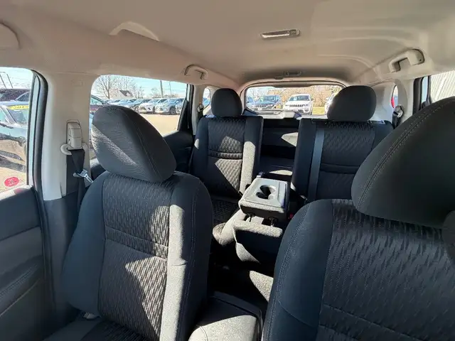 2017 Nissan ROGUE - Photo 20