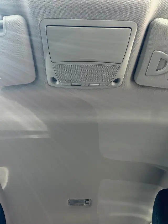 2017 Nissan ROGUE - Photo 21